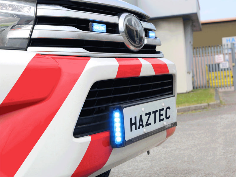 Fire pickup with directional warning lights